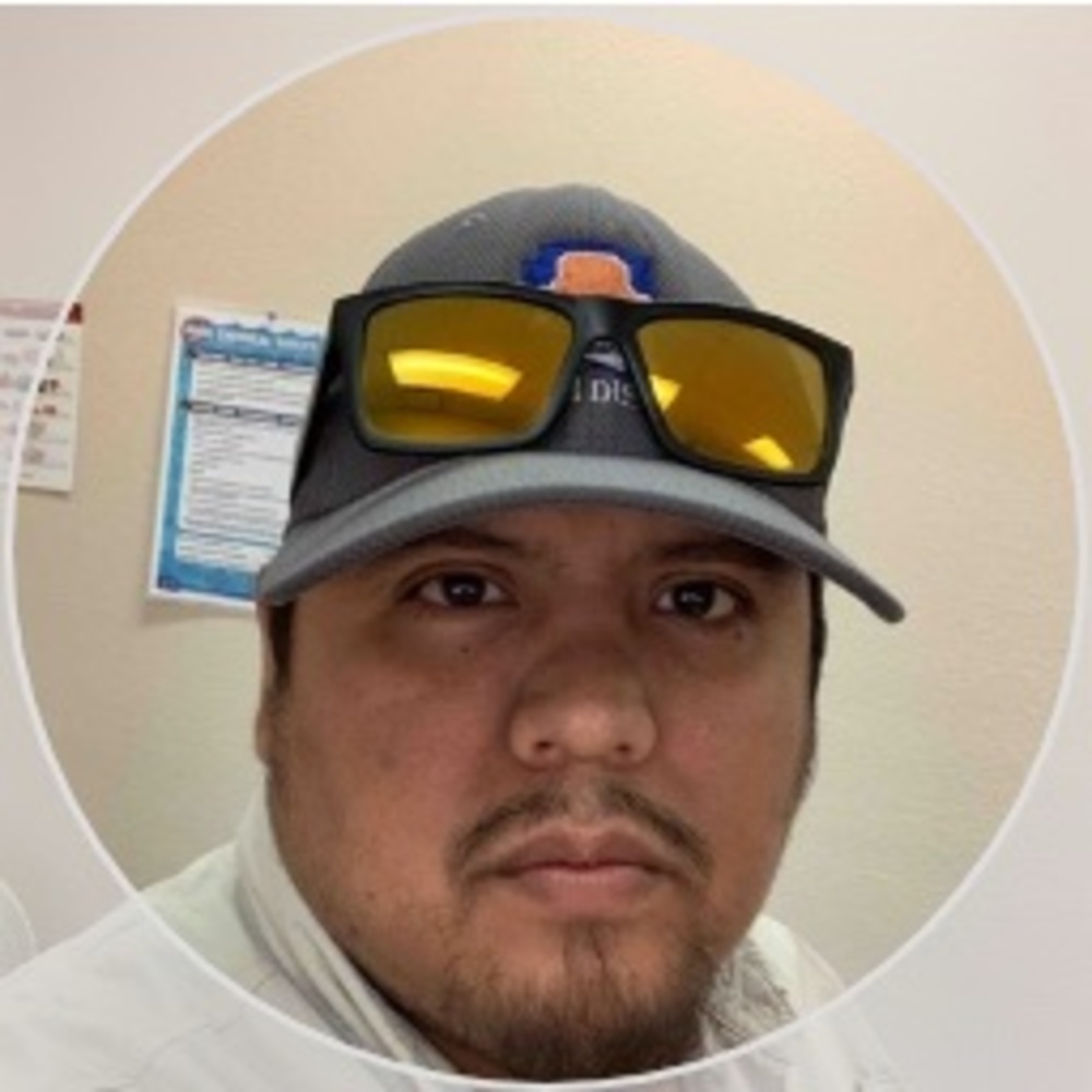 Meet your Posher, Marcos